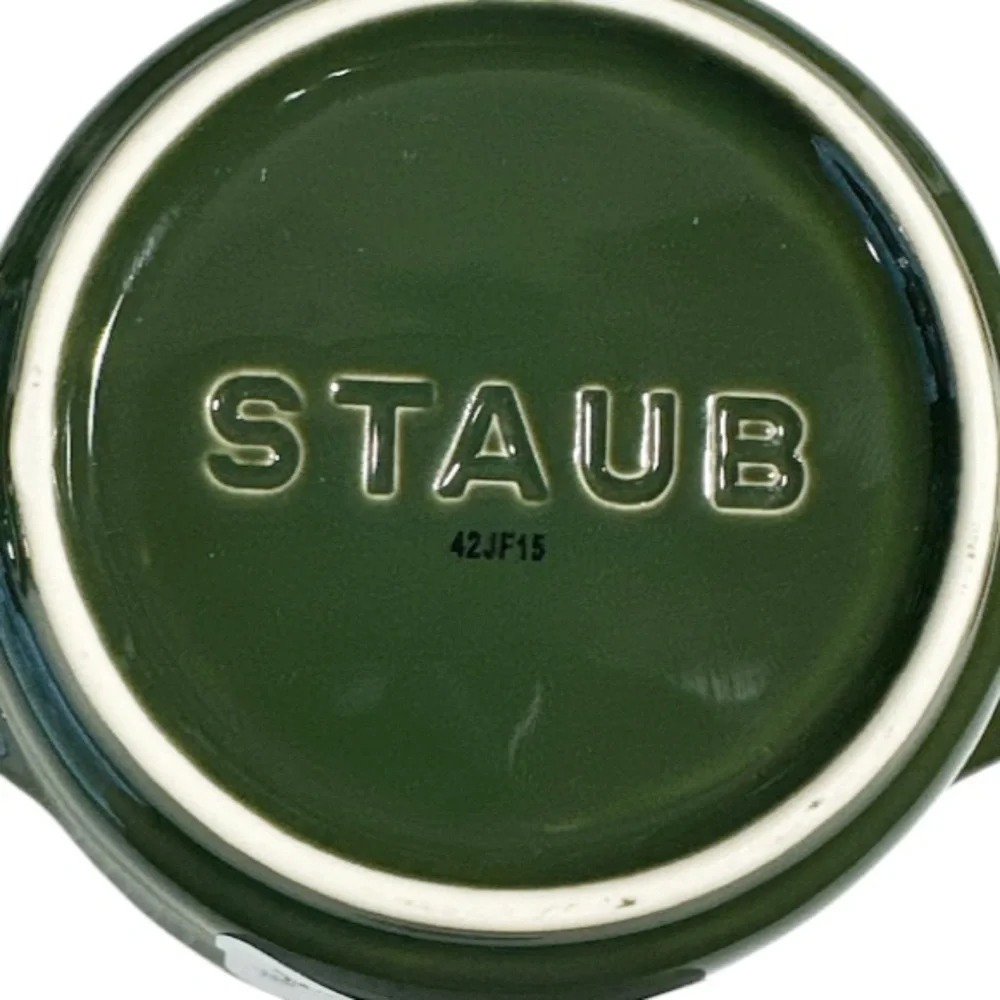 Staub new basil